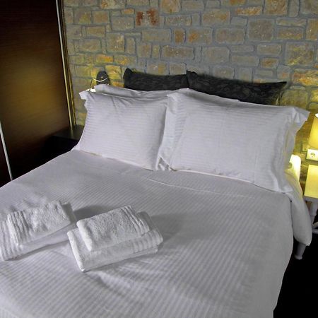 Guesthouse Diochri Kato Sinikia Trikalon Chambre photo